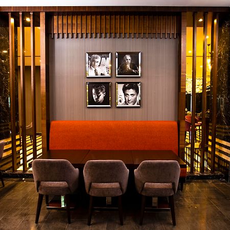 Cher Hotel & Spa Taksim Estambul Exterior foto Interior of the restaurant