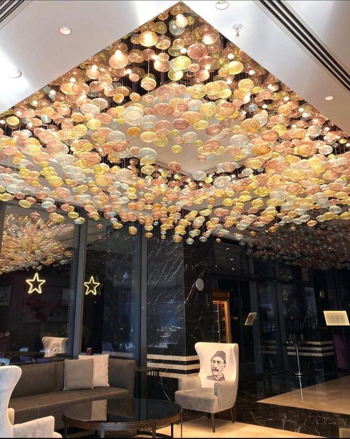 Cher Hotel & Spa Taksim Estambul Exterior foto Ceiling of the lobby