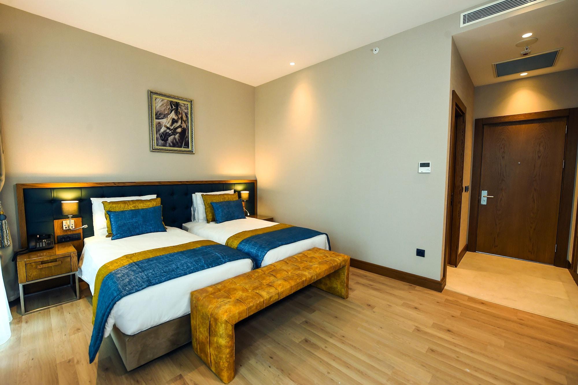 Cher Hotel & Spa Taksim Estambul Exterior foto Deluxe Room