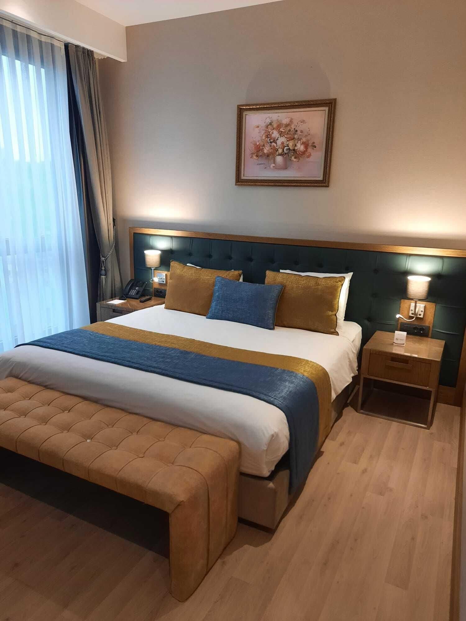 Cher Hotel & Spa Taksim Estambul Exterior foto A bedroom at the hotel